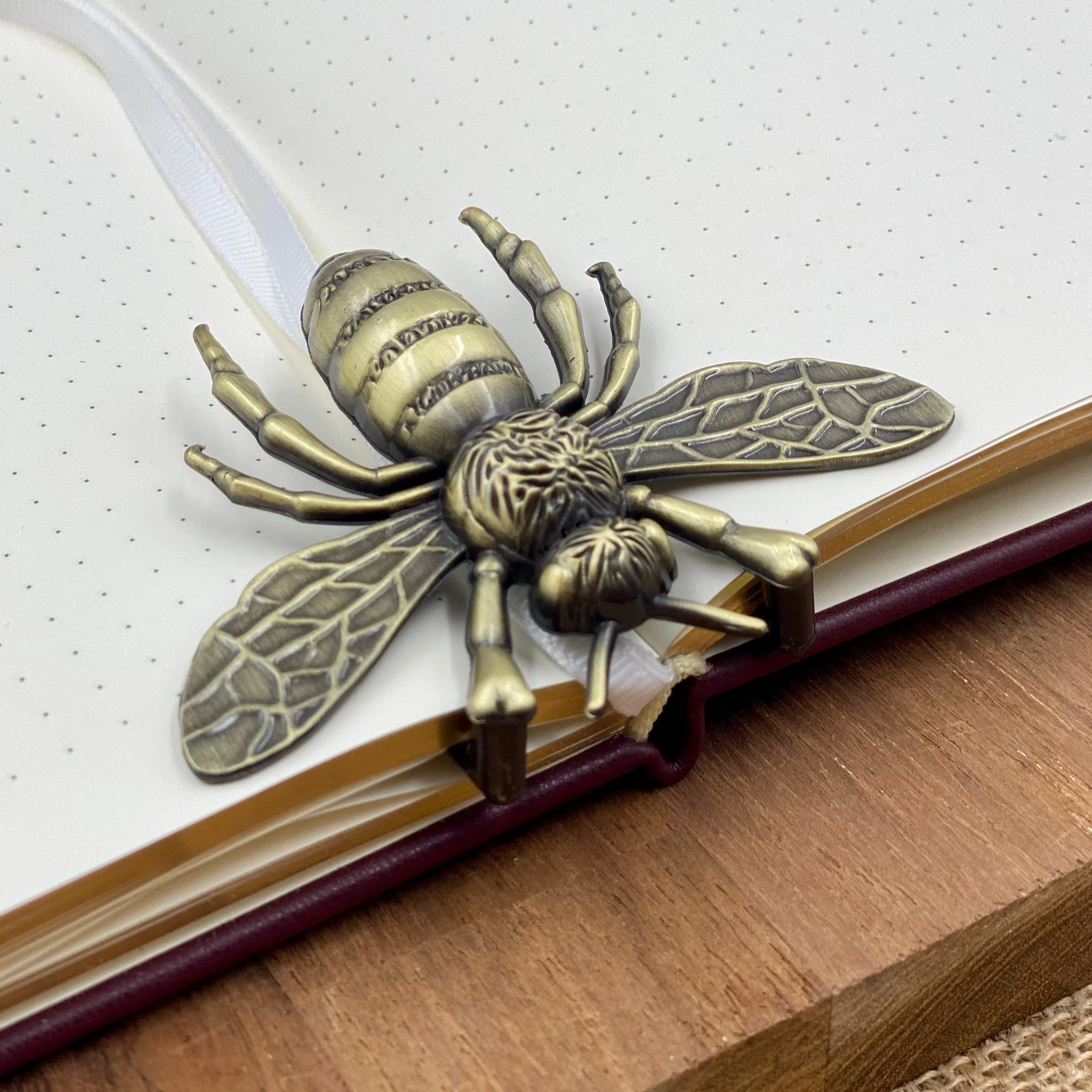 Esterbrook Bee Page Holder - Image 6