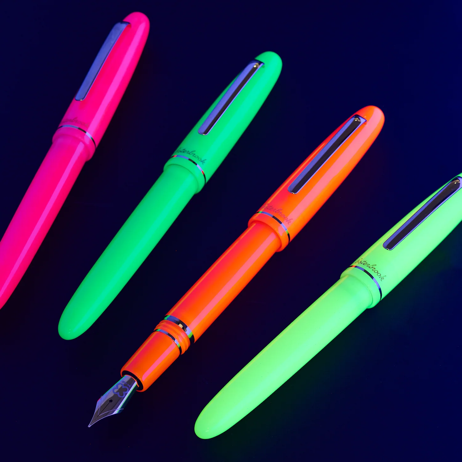 Funky Town Estie - Image 4